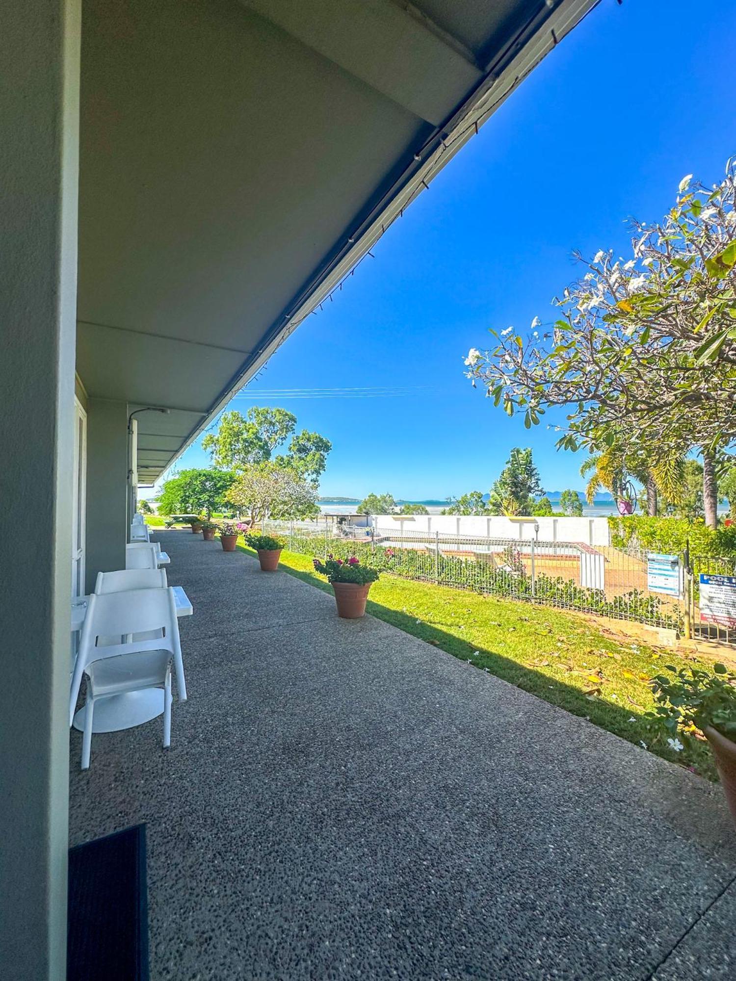 Ocean View Motel Bowen Ngoại thất bức ảnh